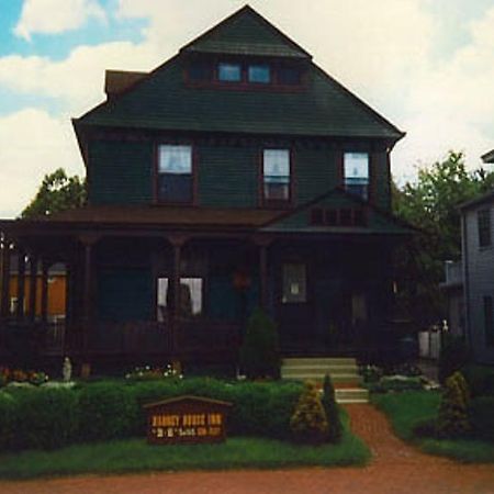 The Harney House Inn Indianapolis Extérieur photo
